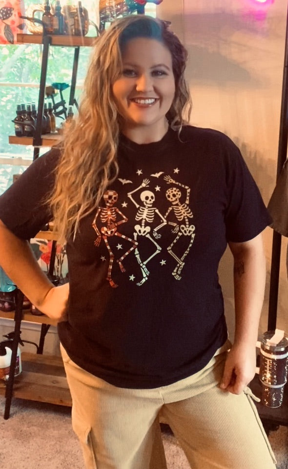 Dancing SKELLY tee